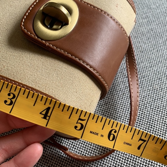 ModCloth Structured Box Purse - Picture 4 of 10